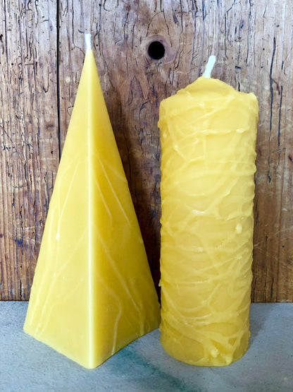 Candle structure, beeswax