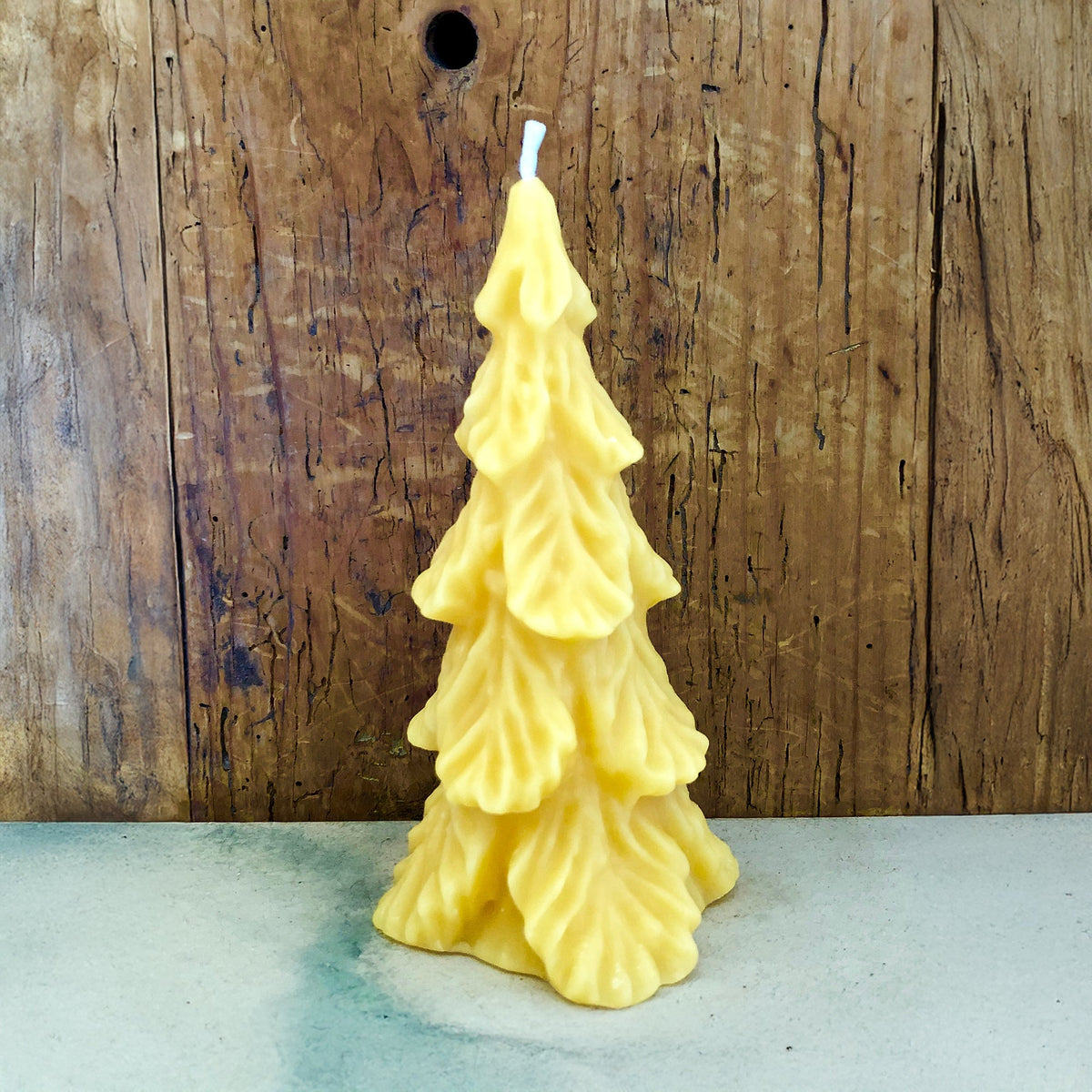 Bougie sapin, cire d&#39;abeille